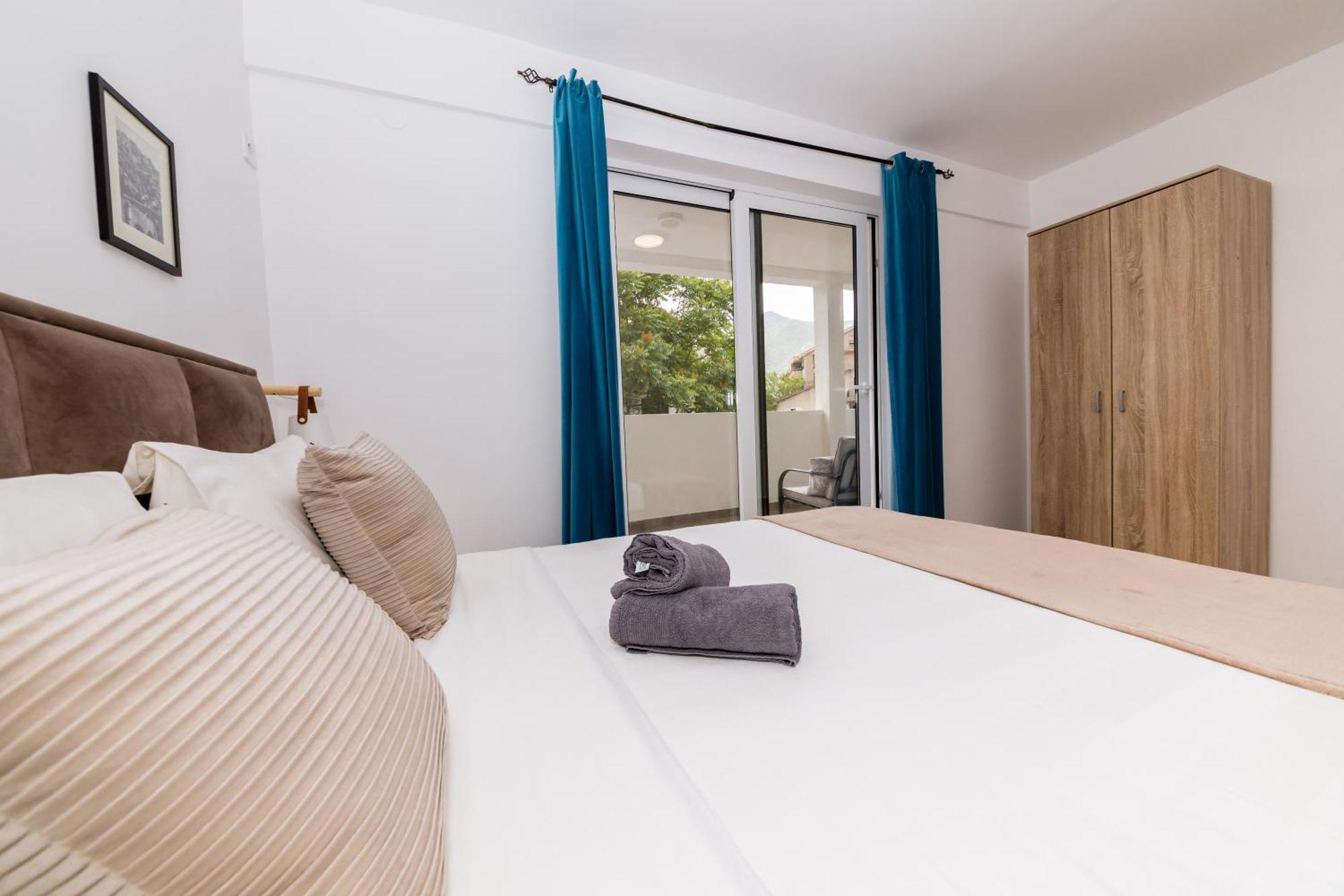 Paun Apartment Kotor Exterior photo