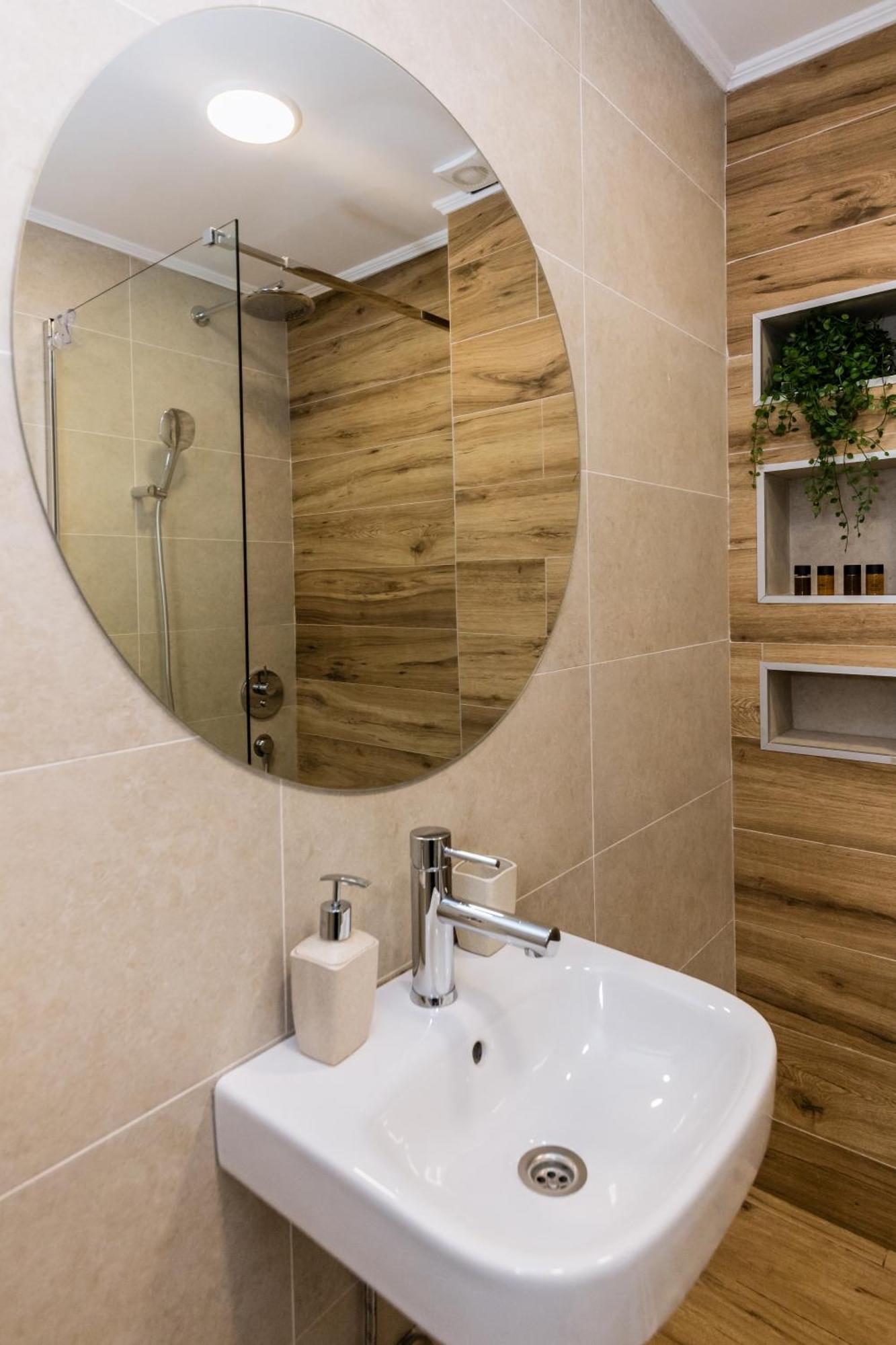 Paun Apartment Kotor Exterior photo